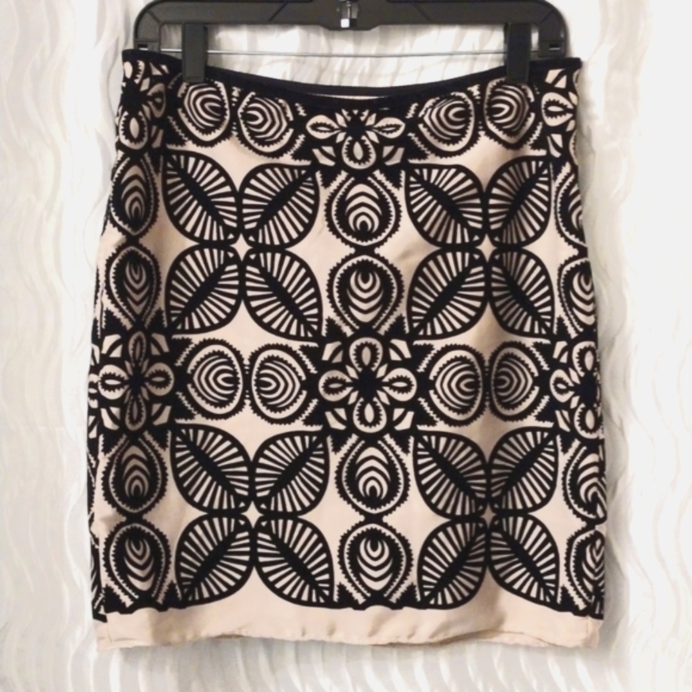 Max Studio Specialty Pencil Skirt Sz 4 Velvet Floral Ladies Lined Academia